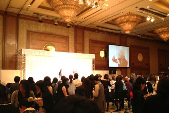 懇親会の会費は交際費?会議費?具体的な事例で見極めよう! 懇親会の会費は交際費?会議費?具体的な事例で見極めよう!